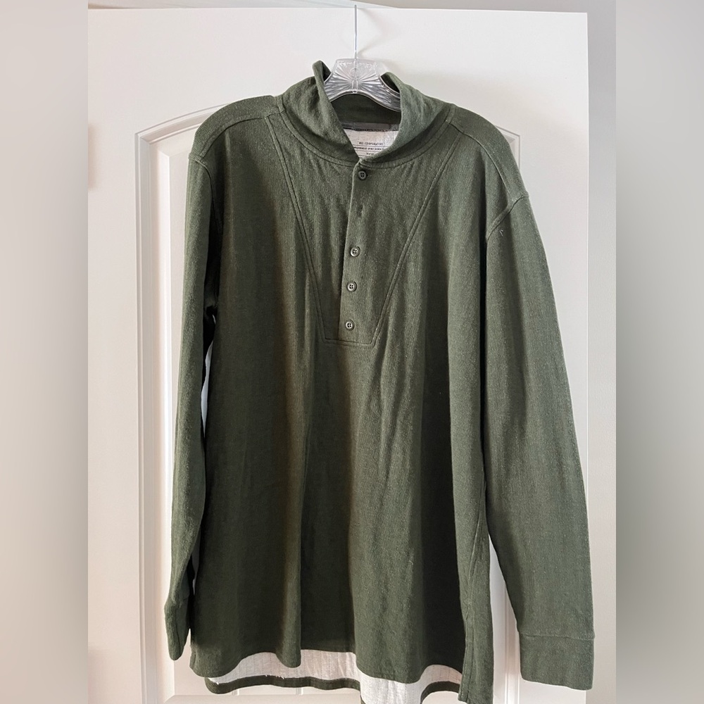 REI  Forest Green Long Sleeve Shirt